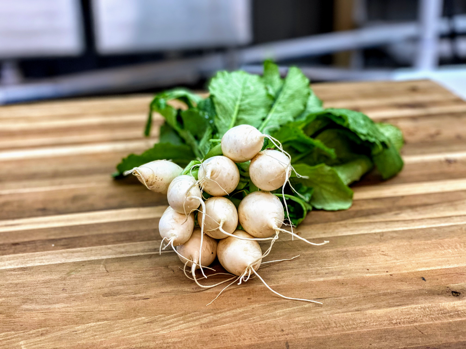 japanese-baby-turnips-bunch